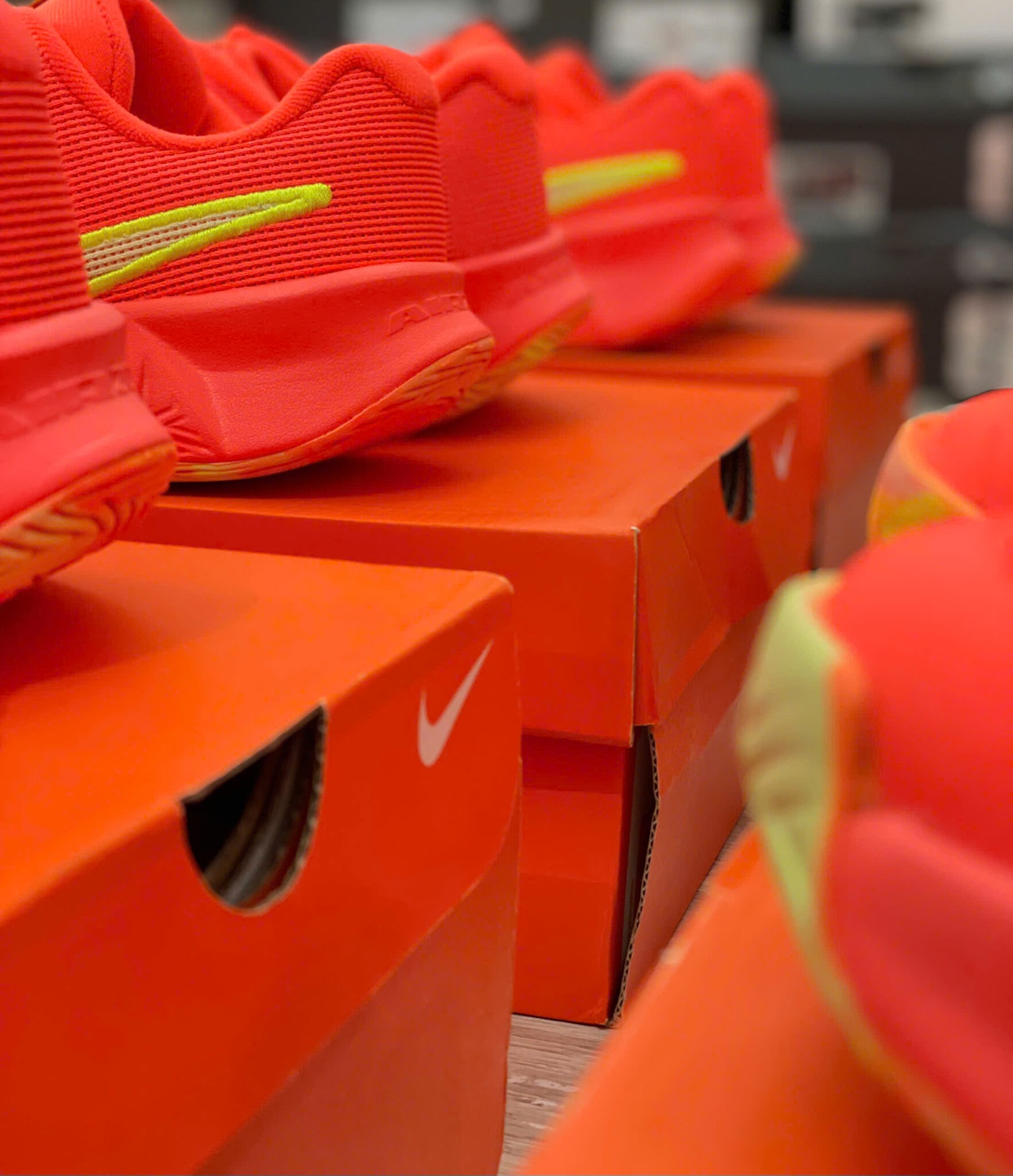 Giày Tennis/Pickleball Nike Zoom Challenge ‘Hyper Orange’ FQ4155-800 - Ảnh 7