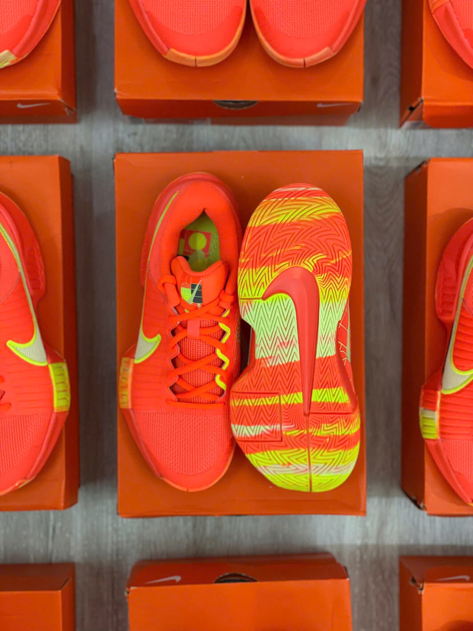 Giày Tennis/Pickleball Nike Zoom Challenge ‘Hyper Orange’ FQ4155-800 - Ảnh 9